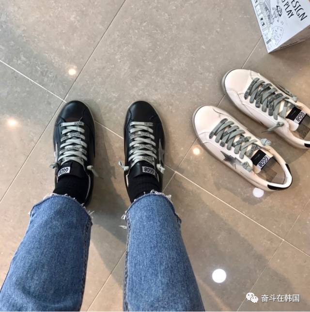 换季该买什么鞋子,换季买什么鞋子好看