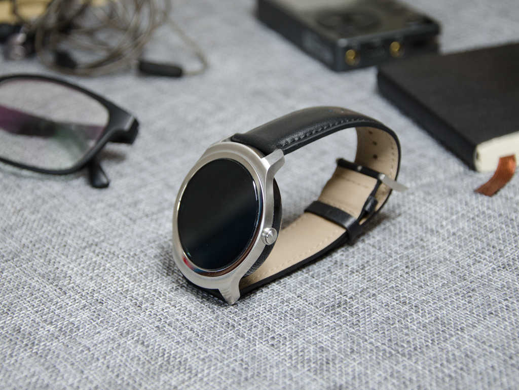 续航长支持esim可回微信的手表,ticwatch2经典版续航