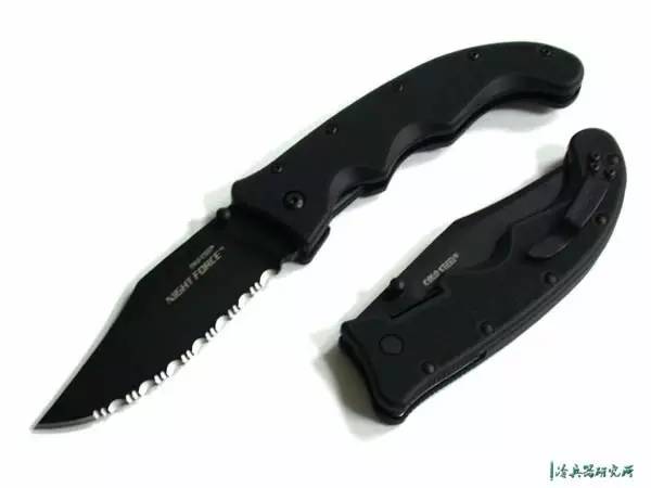 比口袋刀更具防身功能,自带法律豁免属性的鼠标刀