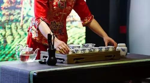 信阳师范学院更名为毛尖大学可好？