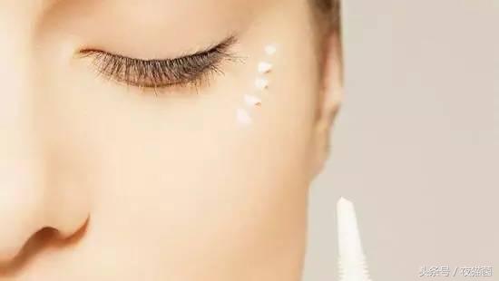 长期熬夜眼袋很严重怎么去除,熬夜怎样去除黑眼圈眼袋