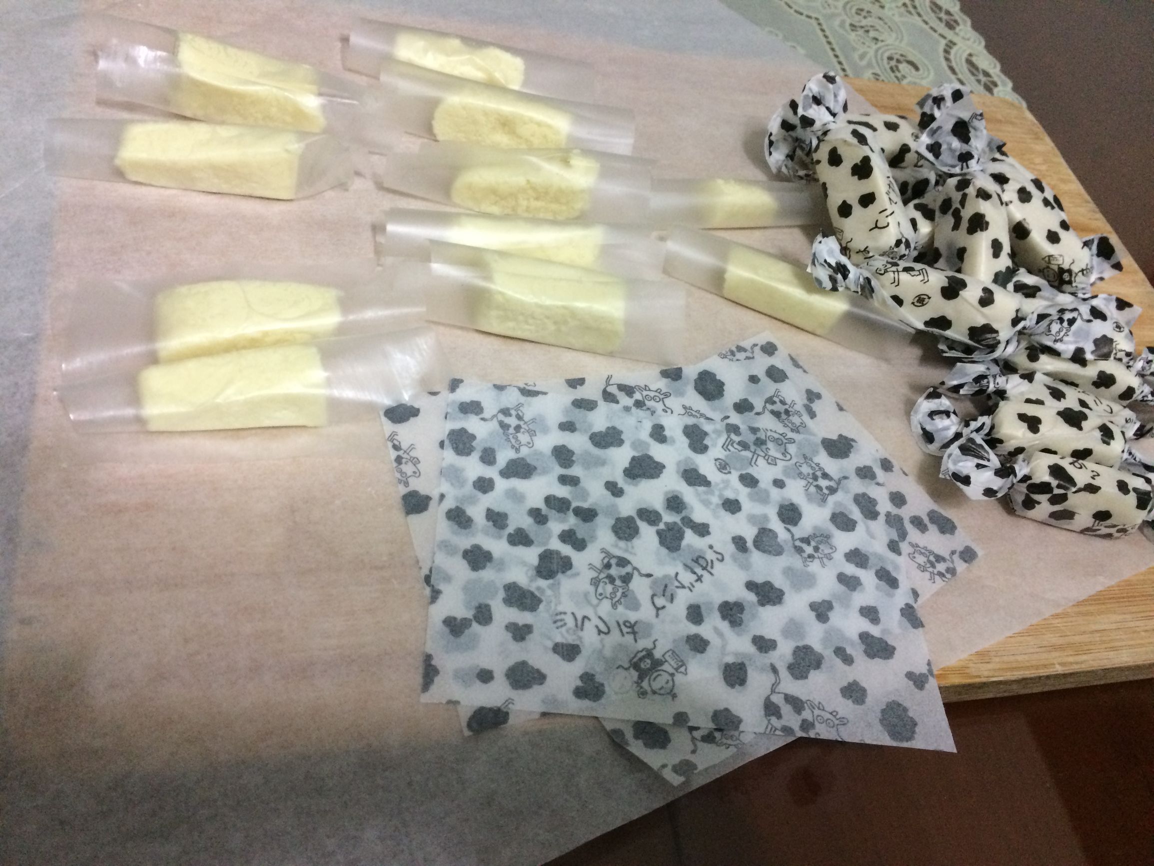 宝妈奶水太多怎么护理,宝妈母乳过多怎么处理