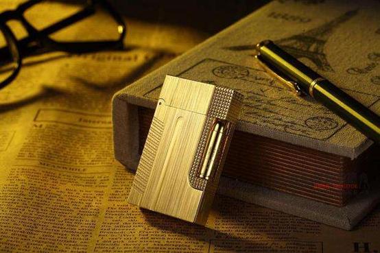 都彭火机和zippo火机哪个品牌好,国产火机和zippo