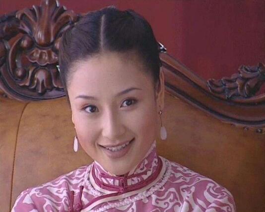 金粉世家经典八姐片段,金粉世家大哥和八妹的画面