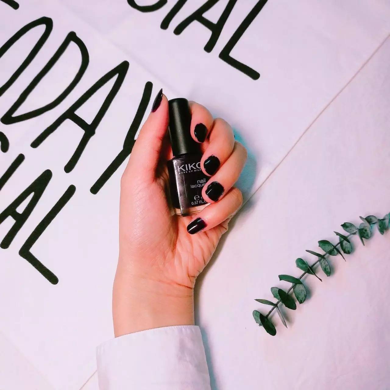 平价好用的指甲油推荐,适合黄黑皮的指甲油牌子推荐