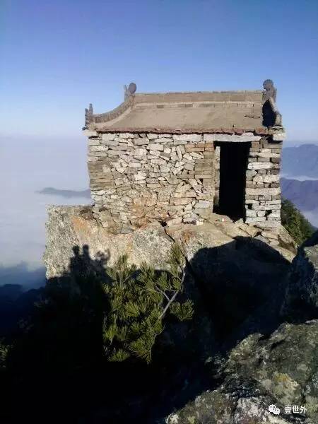 揭秘终南山隐士纪录片,探访终南山隐居的真实的生活