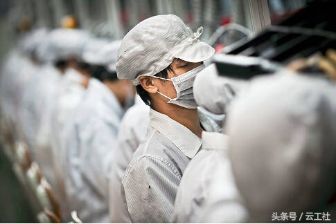 富士康流水线上的真实生活,富士康流水线工人哪个不比你努力