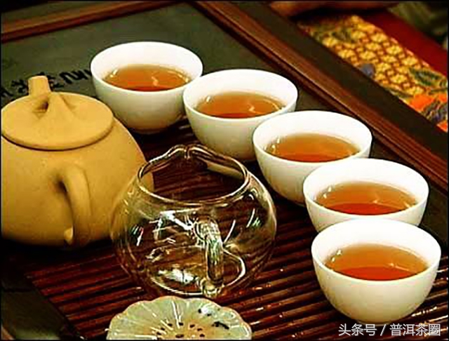 普洱茶和绿茶有何不同,普洱茶和绿茶的区别