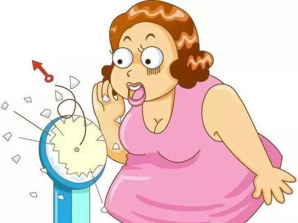 男子因打鼾呼吸暂停而死亡,男人喝醉酒打呼噜憋气视频