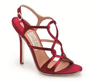 salvatoreferragamo鞋,salvatoreferragamo的私服穿搭