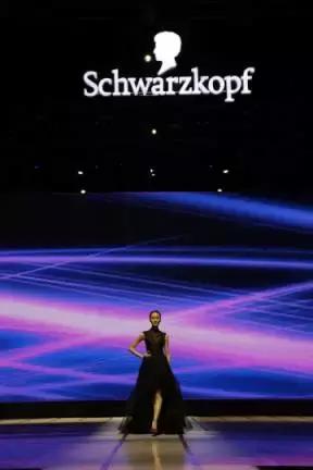 不能不看的独家访谈和美容资讯来啦！