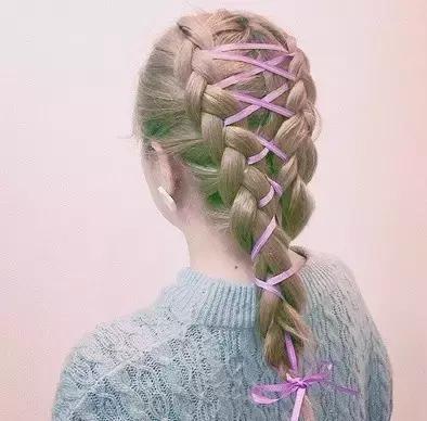 超美丝带编发教程让你仙仙哒,仙气十足的丝带编发