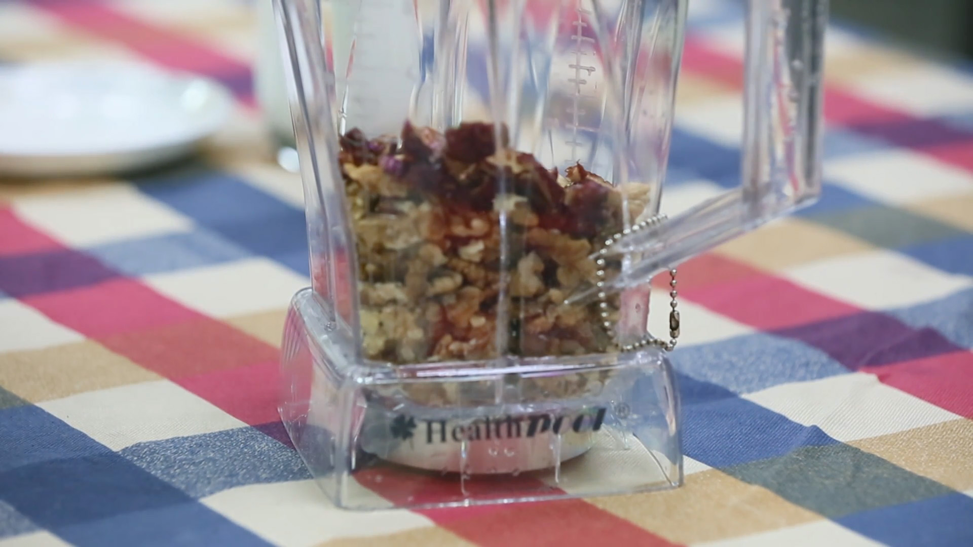 手磨养生核桃露,养颜冰镇核桃露