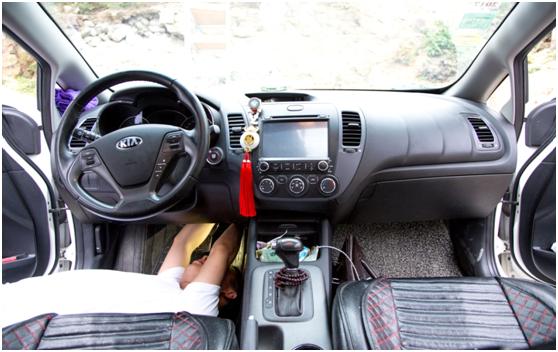 起亚k3低配改中网,新款起亚k3改装最佳效果