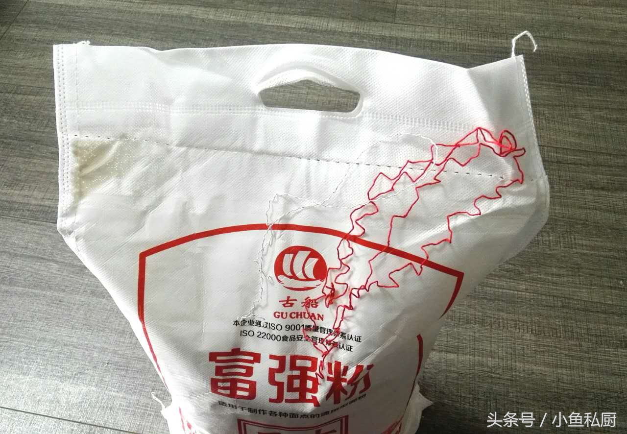 面粉袋压缩封口怎样打开,如何拆面粉袋的封口线