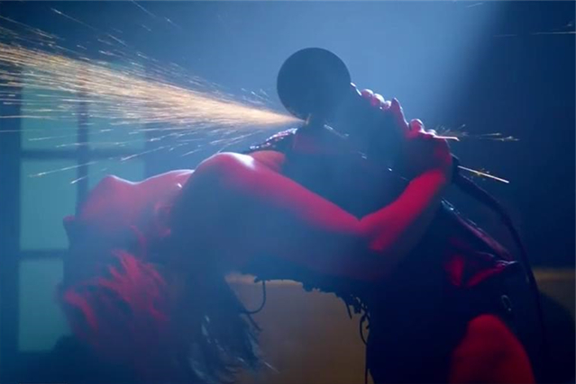 男子租个女友糊弄父母，糊里糊涂做了一件事，让自己痛苦缠身