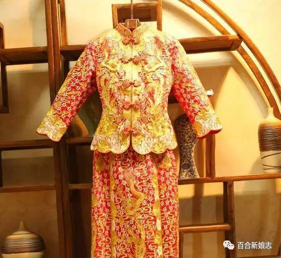 周迅秀禾服红高粱,周迅被谁捧红