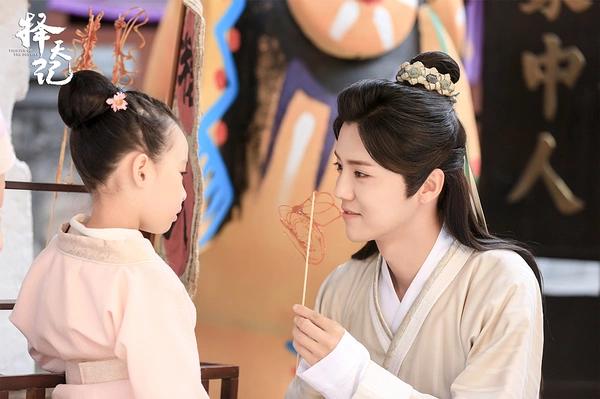 择天记鹿晗拍摄花絮视频,鹿晗择天记专访花絮