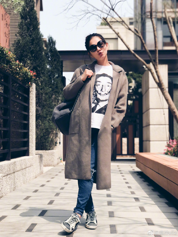 ella怀孕跳舞视频,ella怀孕倒立