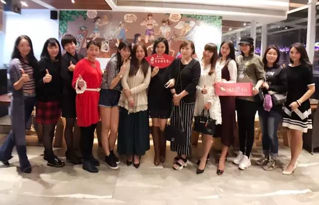 寰蜂鸡鍙ｈ厰榻愬瘜璺簵,寰蜂鸡鍙ｈ厰