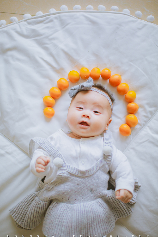 宝宝照瞬间抓拍花絮,10个视频宝宝萌照合集