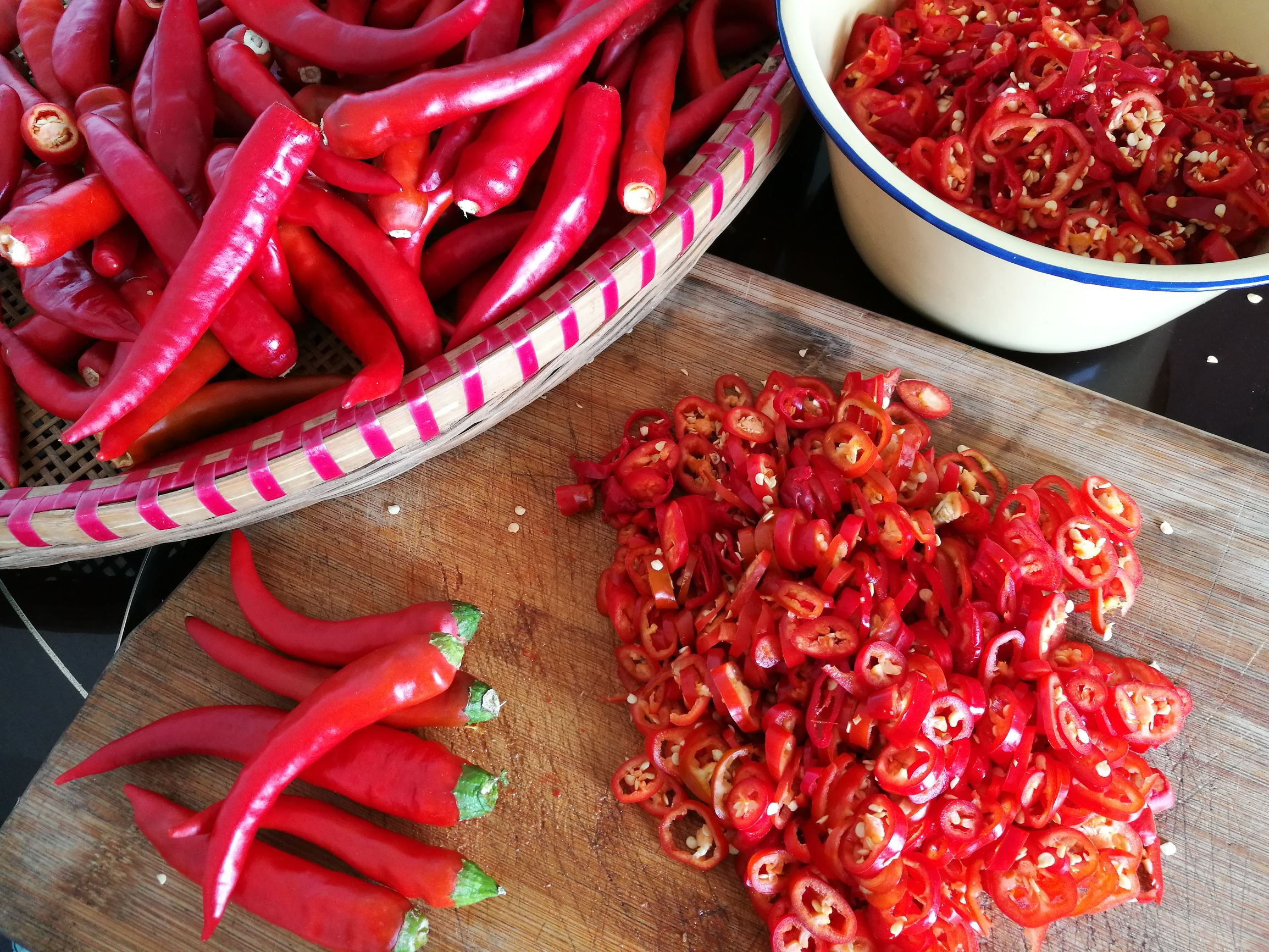 腌辣椒不用糖的做法,不放心外面买的腌辣椒