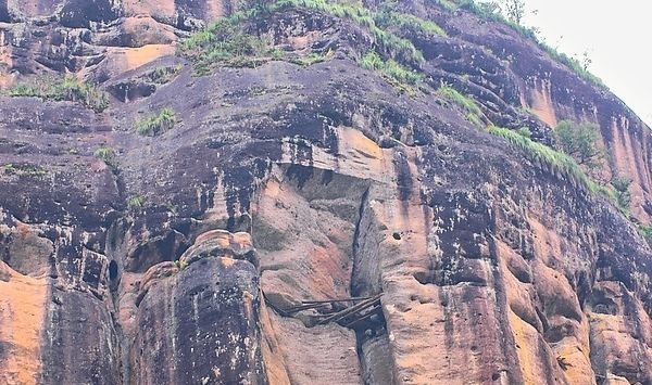 武夷山千年悬棺,武夷山千年悬棺在哪