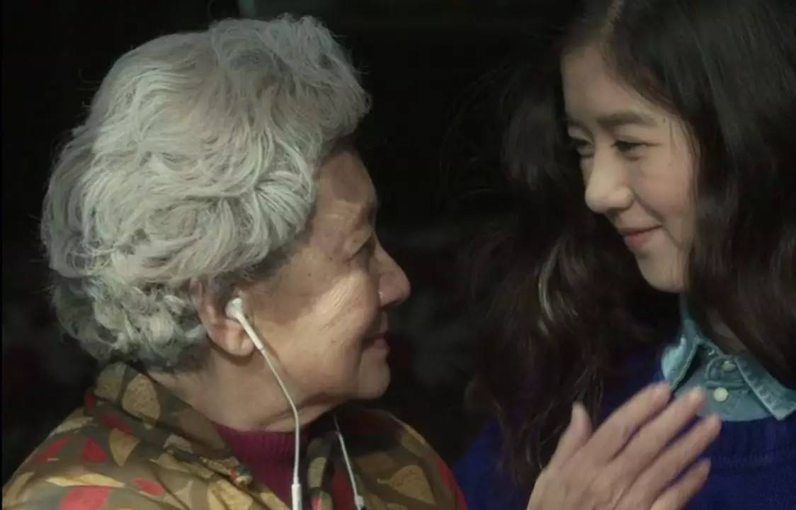 李凯馨仿妆,李凯馨的化妆包