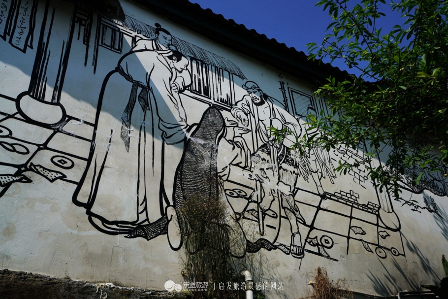 推开石门登一山拜一佛,你就修得了正果