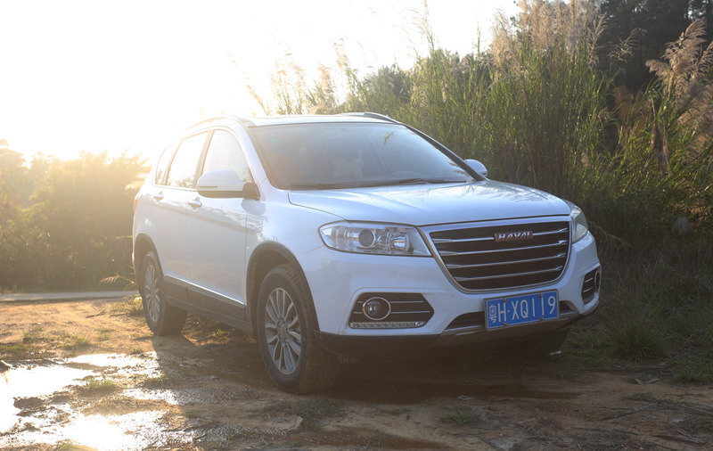 2017款哈弗h6红标2.0t智尚版评测,哈弗h62017款红标1.5t精英型油耗