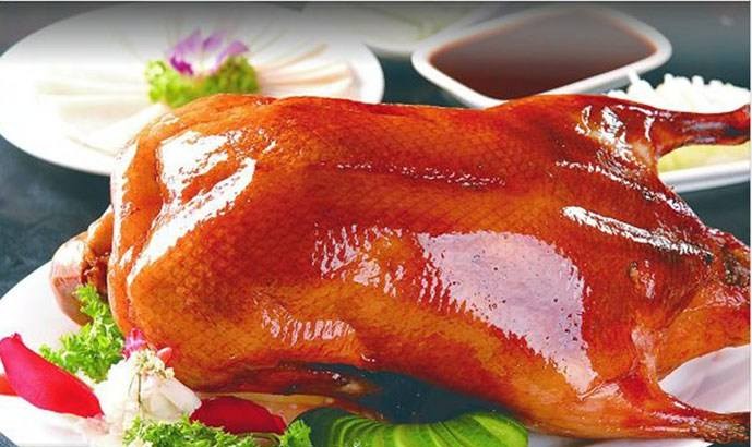 老同事辞职换工作,靠卖烤鸭年赚百万