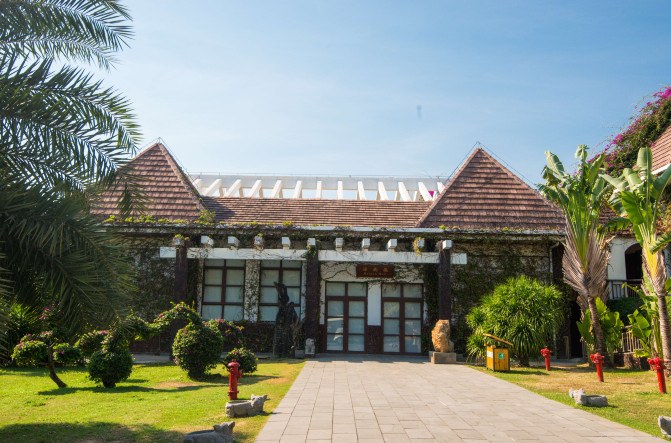 去三亚感受碧海蓝天,享受椰风海韵三亚度假指南精选