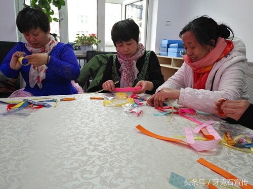 产销一体化！牙克石为残疾人量身打造布艺饰品制作培训