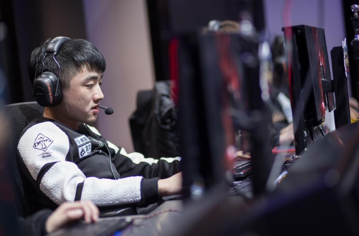 LolOMG：从cool到icon国服第一狐狸的传承与发扬