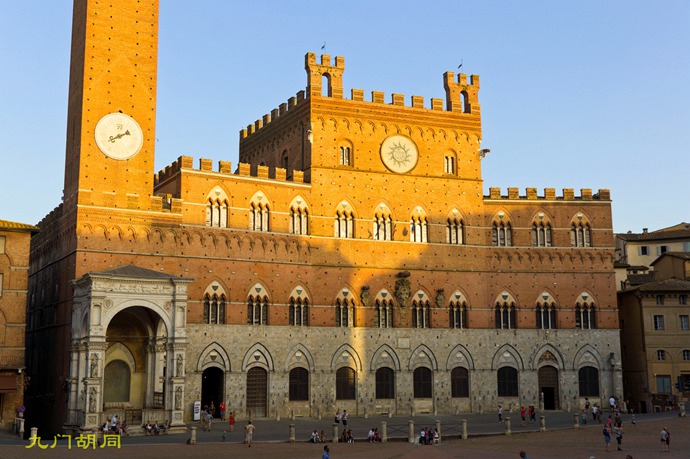 锡耶纳vs费尔玛纳,锡耶纳汽车