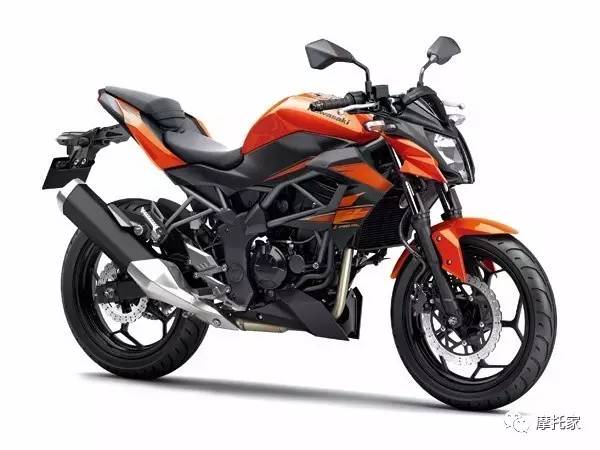 这个车的颜色跟造型有点浪！2017Z250SL新色发表