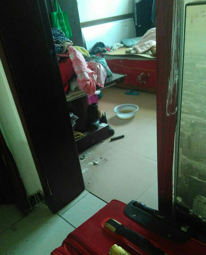 婆婆住我家特别邋遢家里特别脏乱,遇到邋遢的婆婆