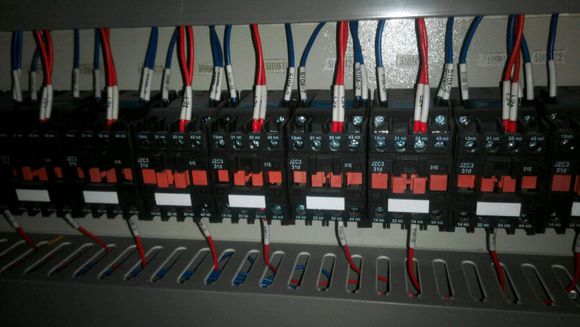 配电柜120平方电缆进线和出线标准,电工配电柜二次电缆接线视频