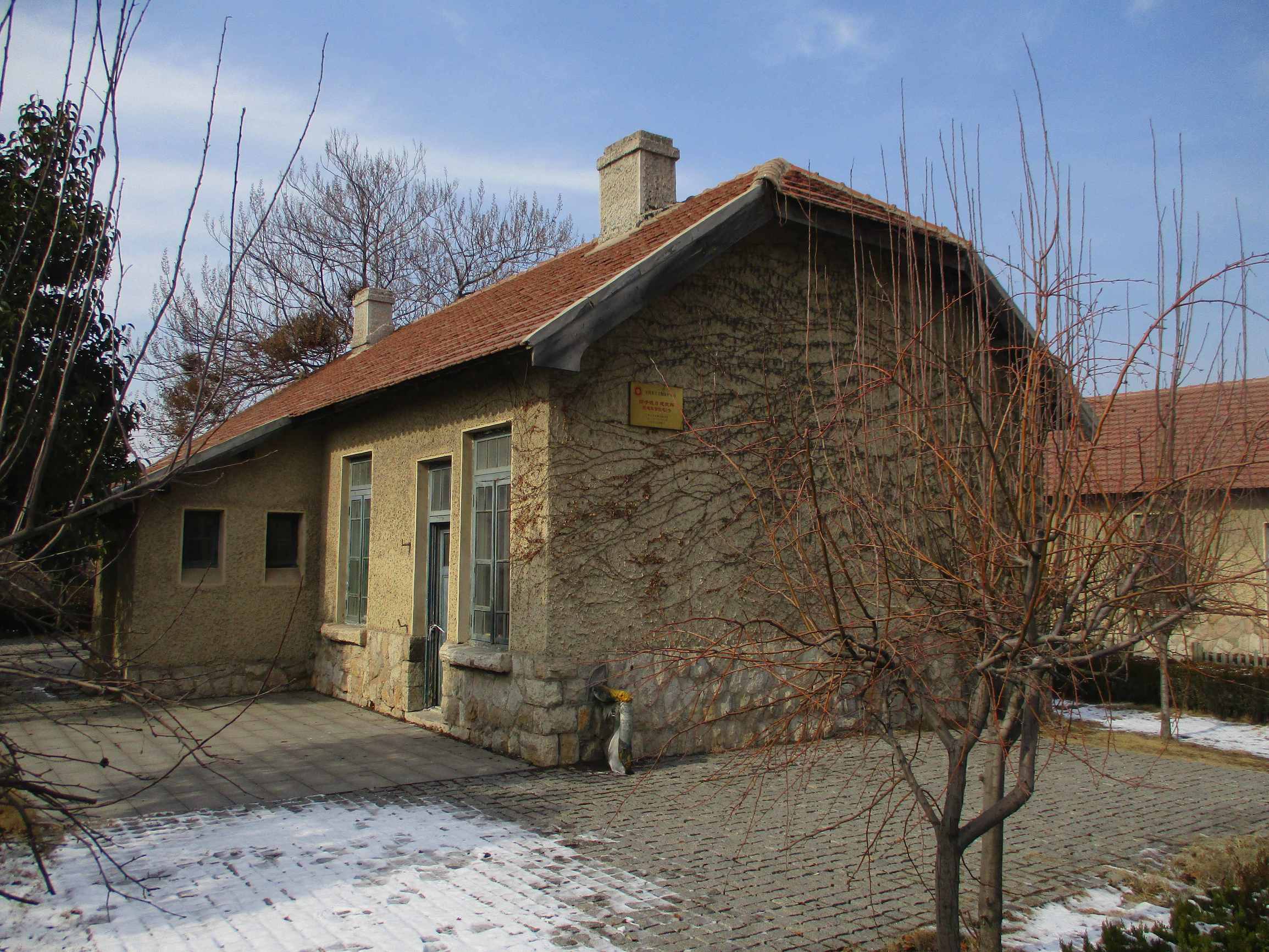 坊茨小镇游览,坊茨小镇游览攻略