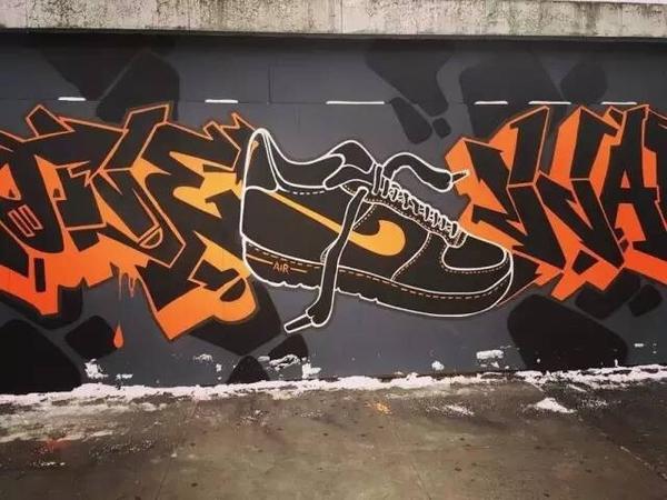 Adidas和Nike差距有多大,adidasvsnike鞋子比较