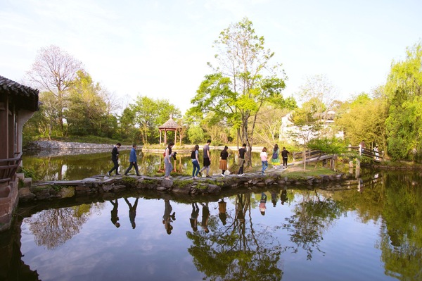 婕闀垮畨浣滃搧,婕鍞愭湞