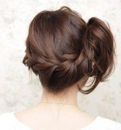 适合圆脸简单短发侧编发自己编,2021最洋气的编发侧编头发