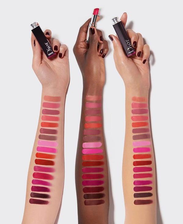 dior迪奥魅惑变色润唇膏2021,迪奥魅惑俏唇釉试色