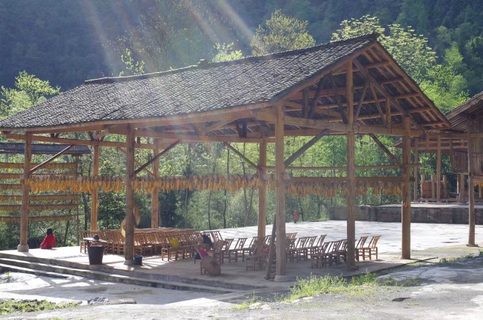 跟着爸爸去露营古镇,跟着爸爸去体验生活