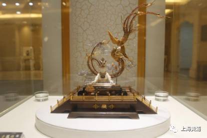 老凤祥迪士尼米奇手镯,老凤祥黄金手镯有云朵