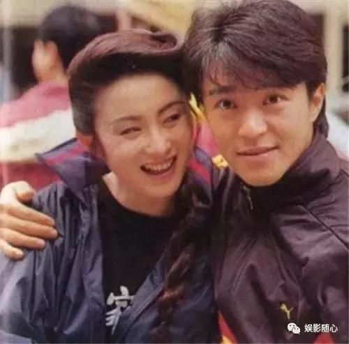 他是影迷心中的神,是喜剧之王,但这才是真实的周星驰