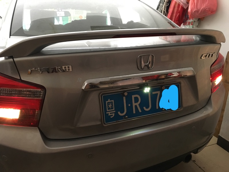 本田锋范后视镜装摄像头过程,本田锋范原装行车记录仪怎么用