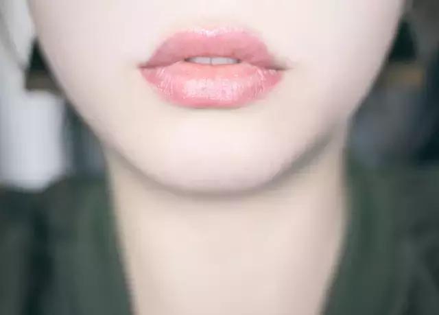 mac阿玛尼,阿玛尼和纪梵希唇釉