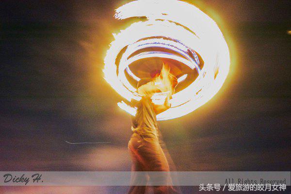 迪拜潮玩如东,迪拜深度游必买纪念品