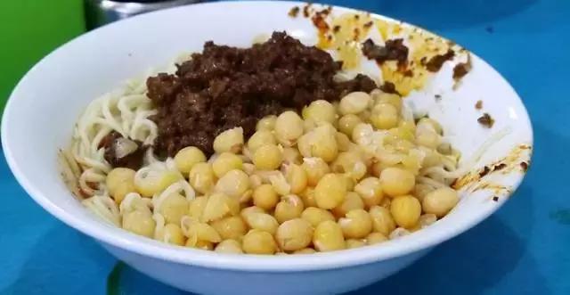 重庆城内好吃的当地餐馆,重庆城的面吃一碗少一碗